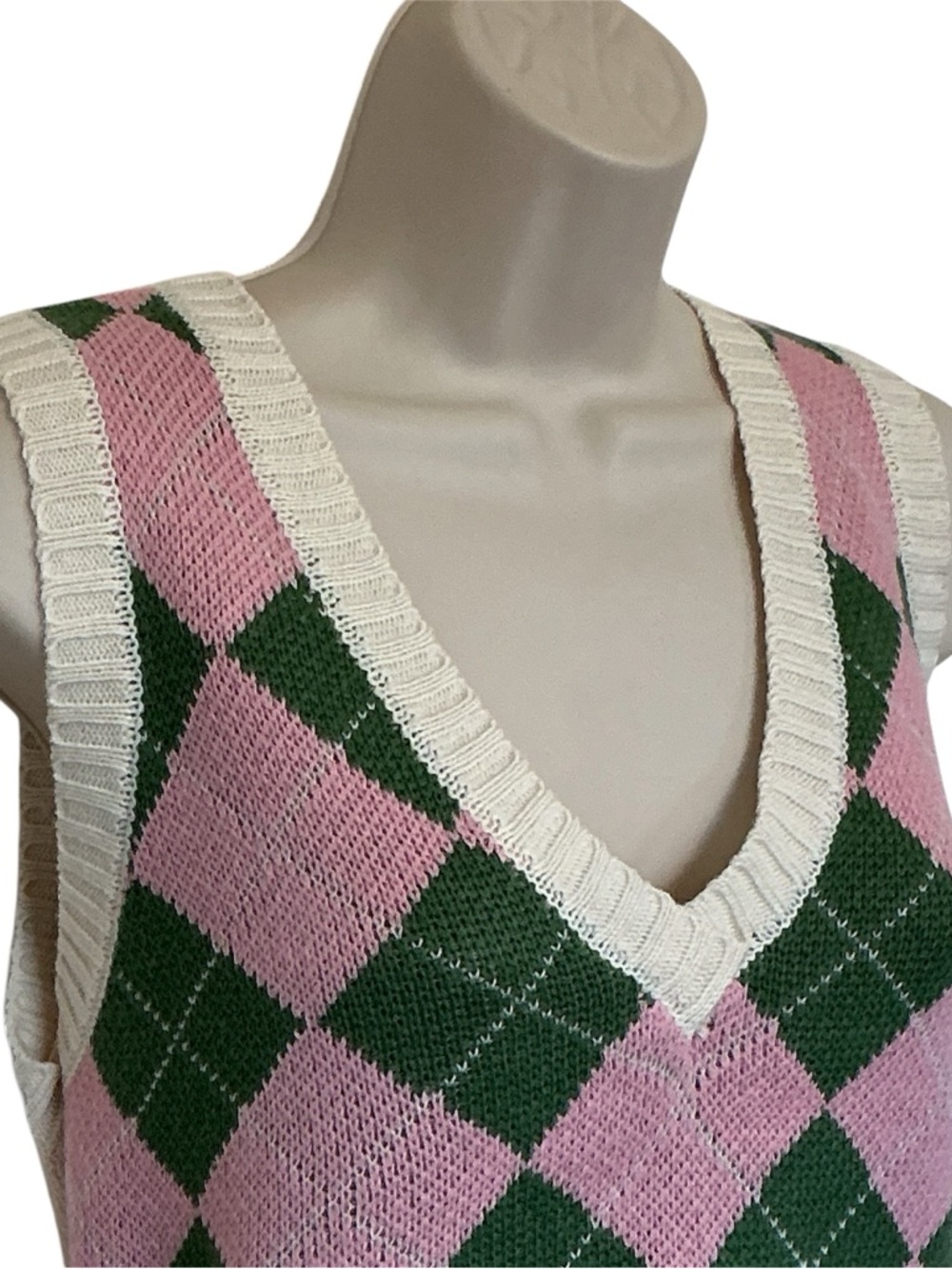 NWT Double Zero Argyle Crop Sweater Vest Pink Green Ivory Size L Preppy - Picture 3 of 7